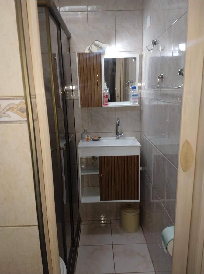 100 Mts Praia Toalha Banho Roupa Cama Wi-Fi Ar Condicionado Port 24 Hs * Santos (Sao Paulo)